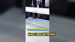 Cięcie laserowe szkła niebieskiego o grubości 3 mm i geometrii zaokrąglonych narożników