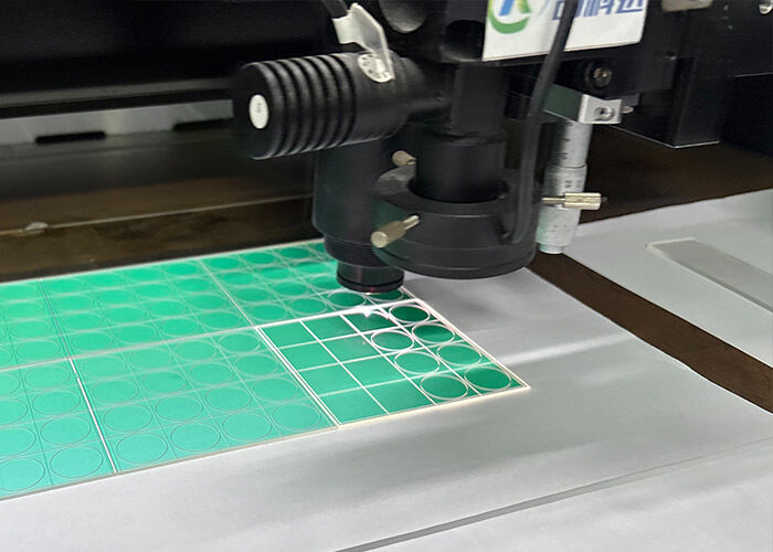 Laser Glass Cutting Machine equipped with advanced laser technology to deliver smooth and clean cuts on glass surfaces  To Accuracy±0.01mm