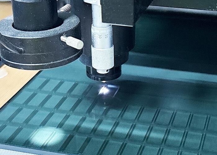 Laser Glass Cutting Machine designed to minimize heat affected zones and improve cutting edge strength in glass materials